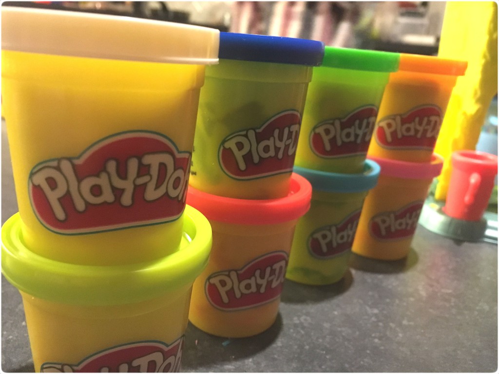 boetseerklei, play doh